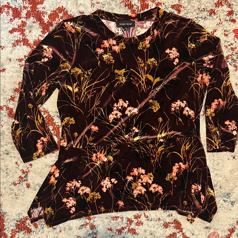 Ivanka Trump Pink and Gold Asymmetrical 3/4 Sleeve Blouse